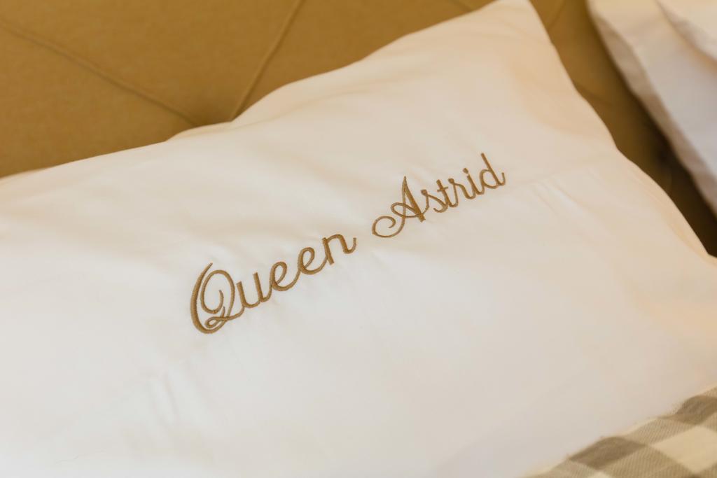 Queen Astrid إبير المظهر الخارجي الصورة